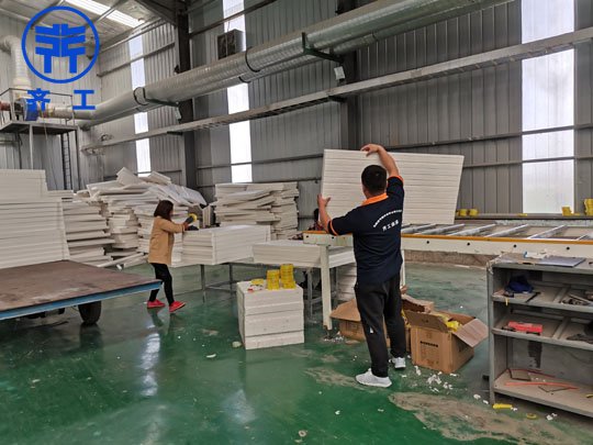 防火巖棉板價格為何會出現(xiàn)波動？